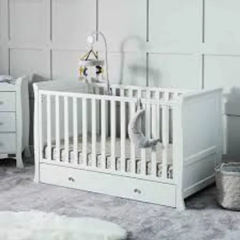 BOXED ICKLE BUBBA SNOWDON CLASSIC COT BED - WHITE (2 BOXES)