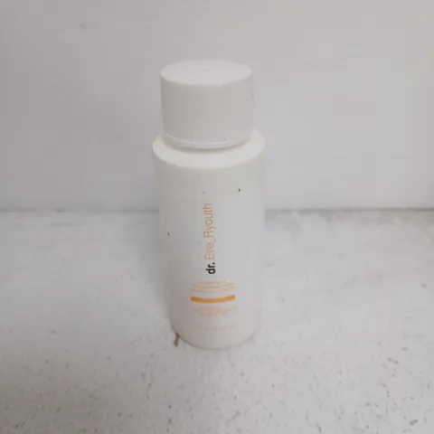 BOX OF APPROXIMATELY 180 MOISTURIZERS