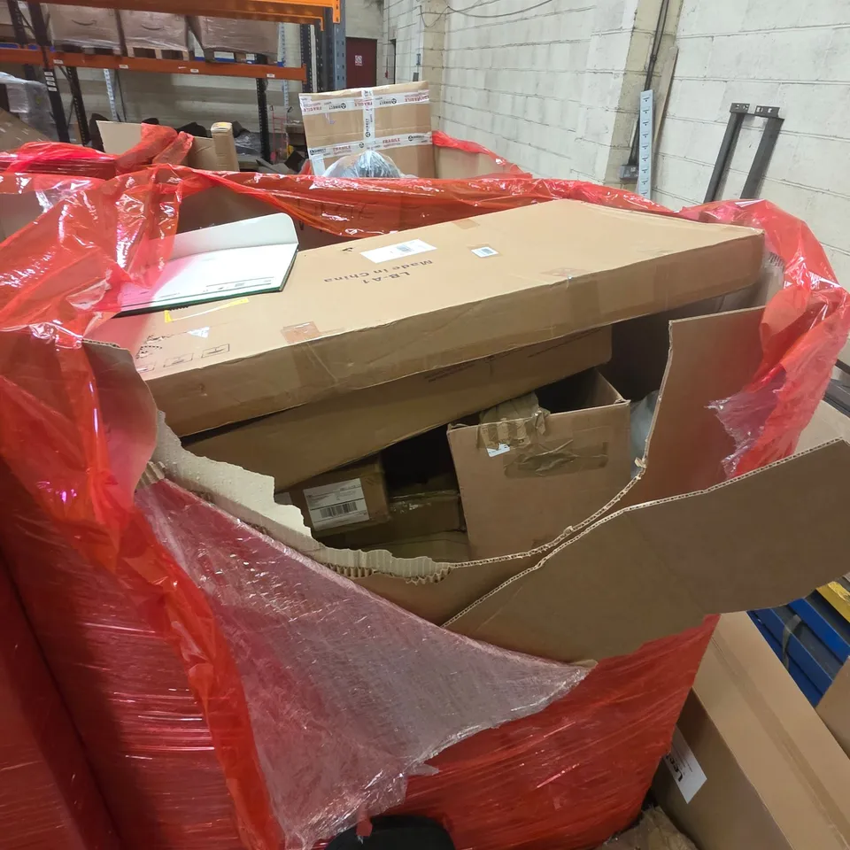 PALLET OF ASSORTED HOUSEHOLD GOODS AND PRODUCTS TO INCLUDE;TENNIS RACKET,POPUP TENT