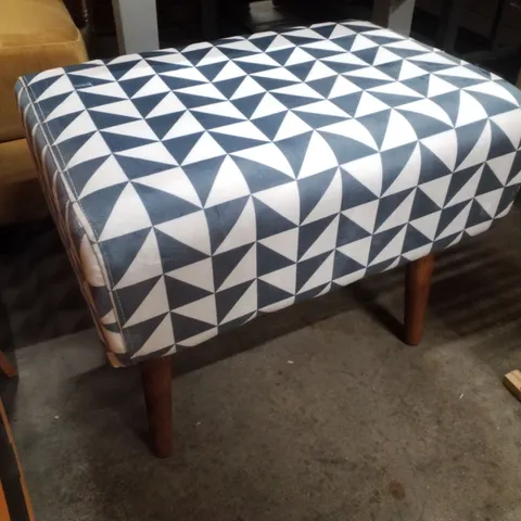 OVITZ RECTANGLE FOOTSTOOL OTTOMAN