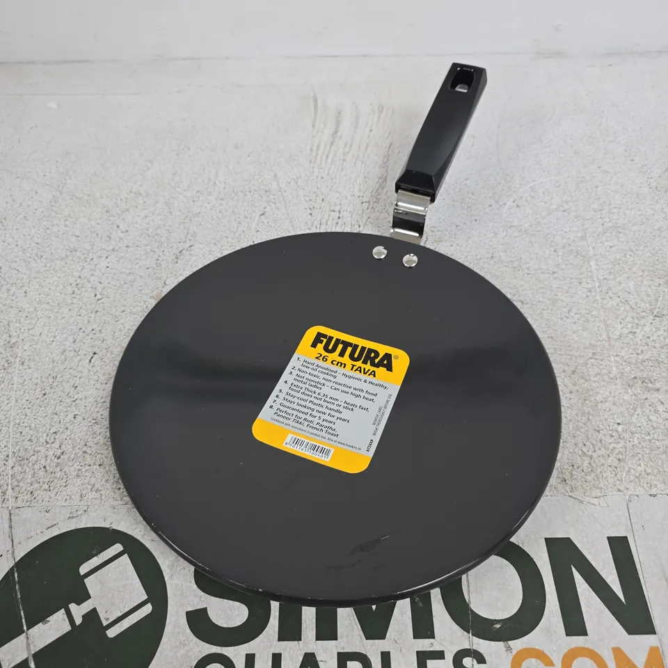  FUTURA HARD ANODISED CONCAVE TAVA GRIDDLE - 26CM