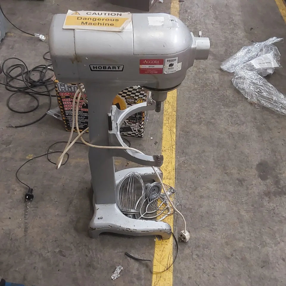 HOBART A120 COMMERCIAL MIXER