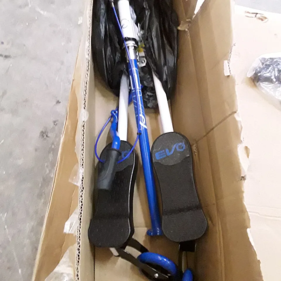 V-FLEX SCOOTER - BLUE RRP £59.99