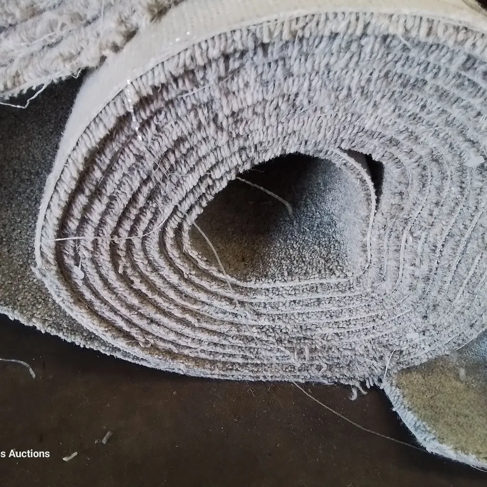 ROLL OF QUALITY DIMENSIONS HEATHERS CARPET APPROXIMATELY 5M × 6.09M