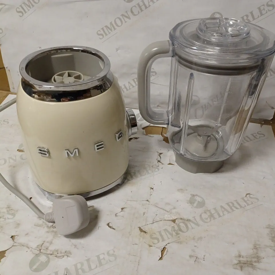 SMEG BLENDER