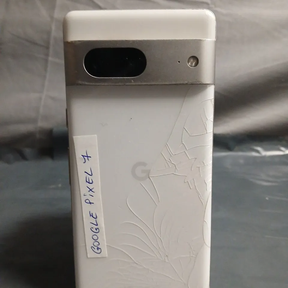 GOOGLE PIXEL 7 SMARTPHONE 