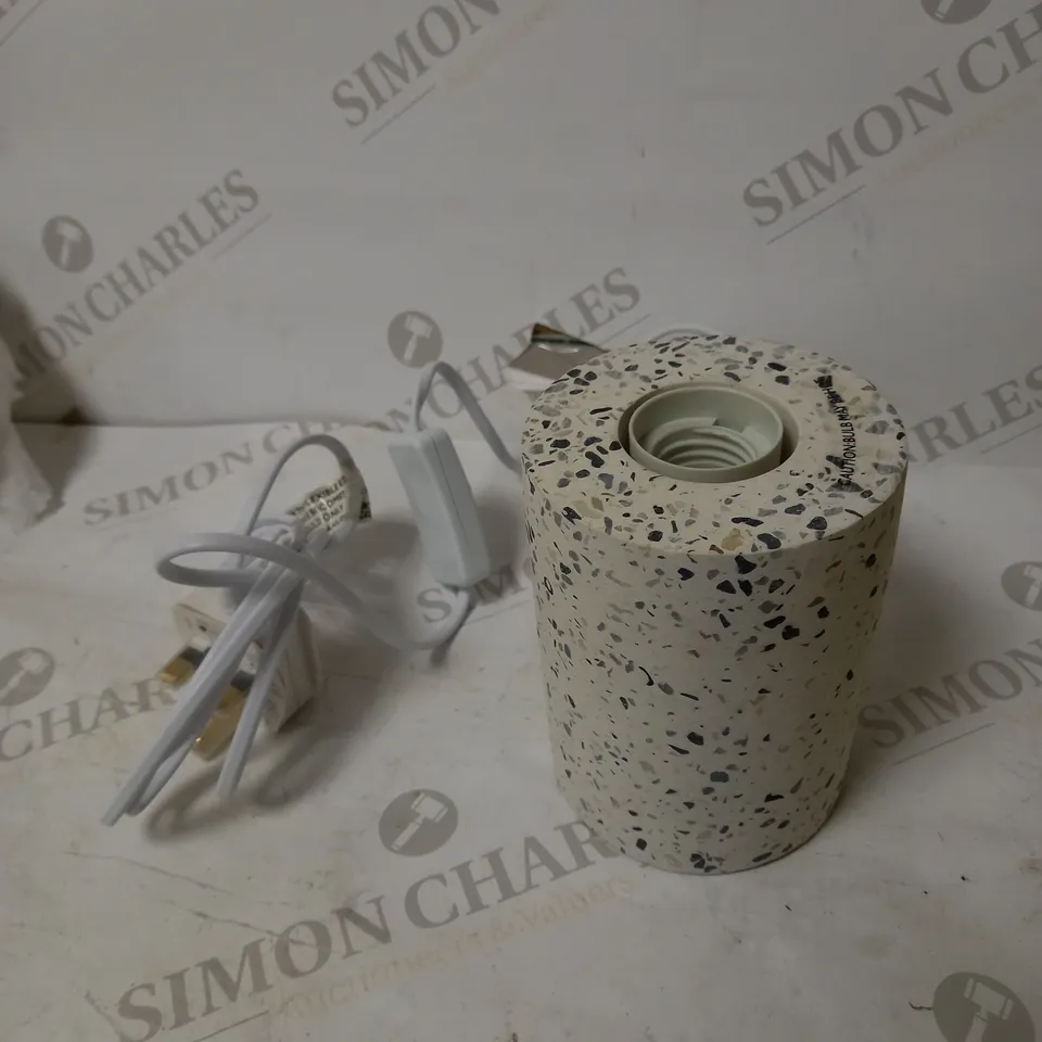 TERRAZZO BULBHOLDER LIGHT