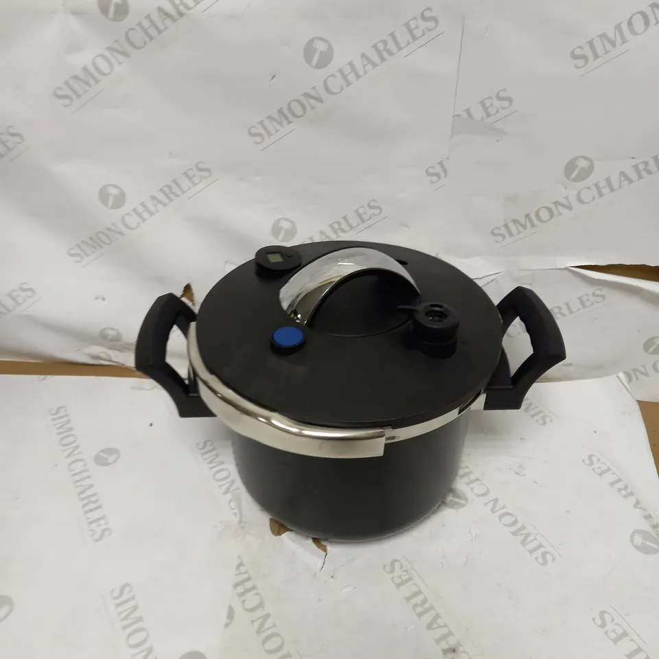 TOWER T90126 PRO SURE TOUCH PRESSURE COOKER 