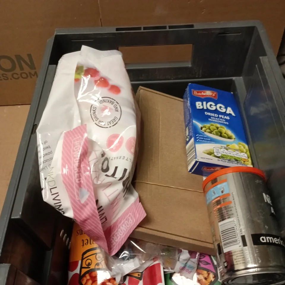APPROXIMATELY 16 ASSORTED FOOD ITEMS INCLUDING NESCAFE AZERA COFFEE AND BIGGA DRIED PEAS 
