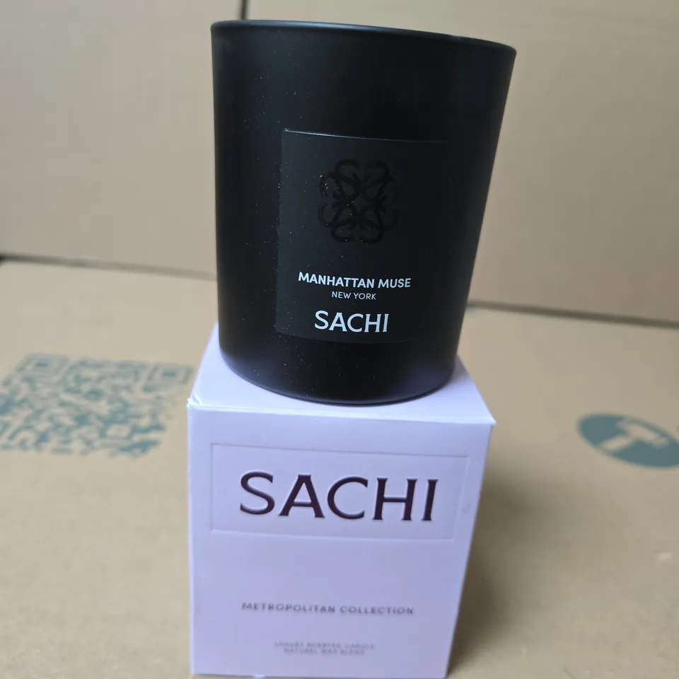SACHI MANHATTAN MUSE SCENTED CANDLE – METROPOLITAN COLLECTION 220G