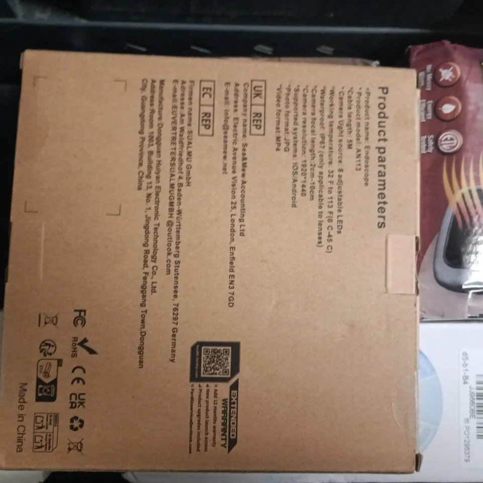 APPROXIMATELY 5 ASSORTED HOUSEHOLD ITEMS TO INCLUDE TOOTHBRUSH, MINI SMART WI-FI PLUG, ETC