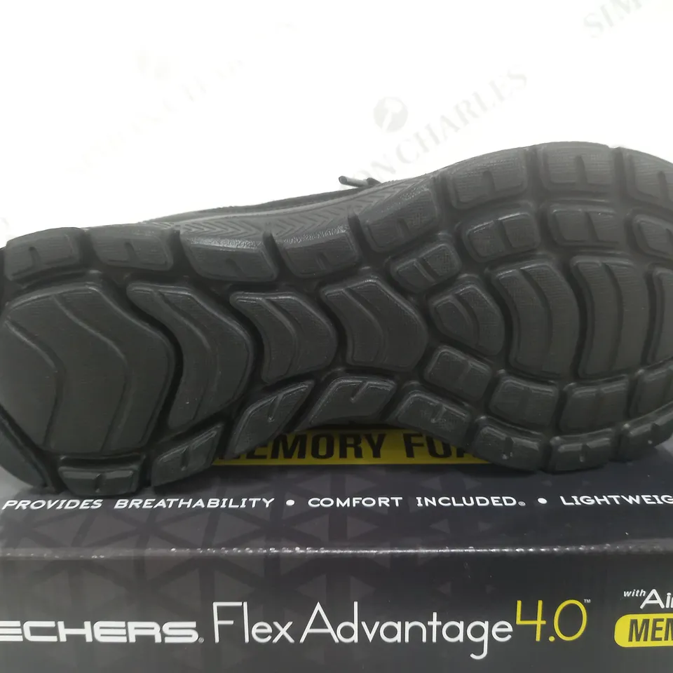 SKETCHERS MENS FLEX TRAINER BLACK SIZE 9UK (MENS)