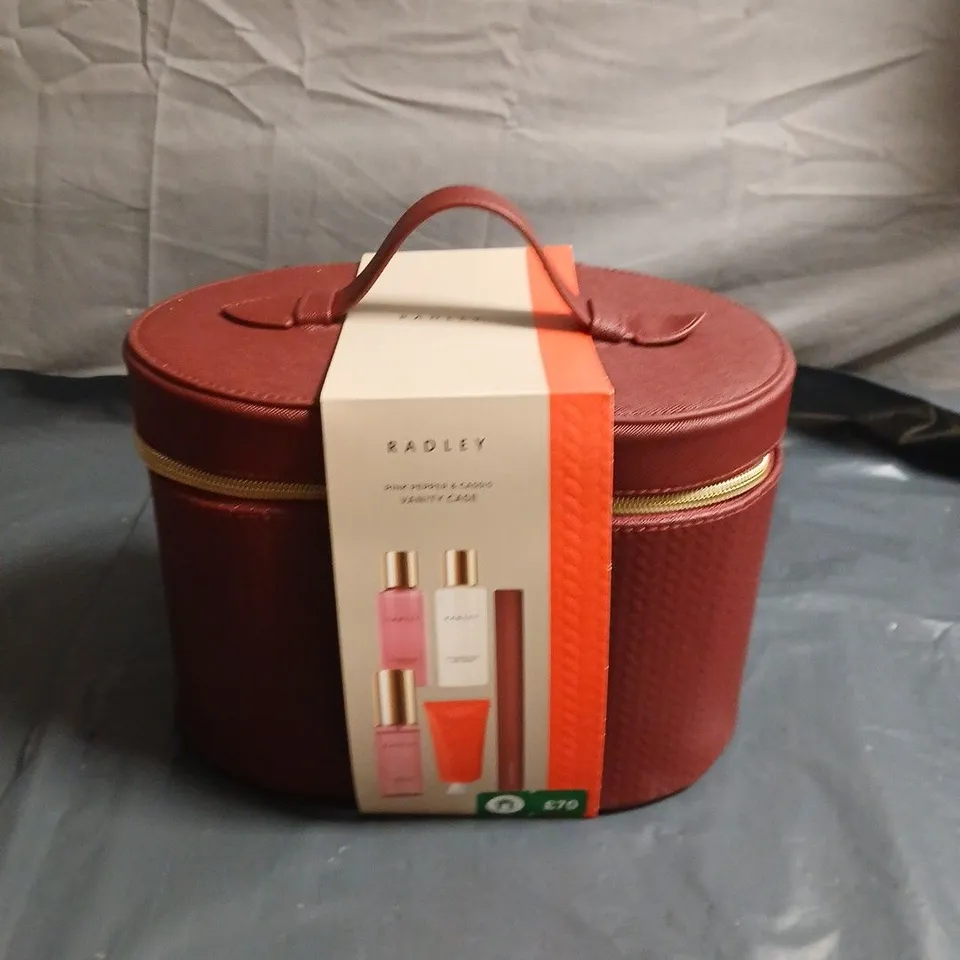 RADLEY LONDON BATH AND BODY GIFT SET – RED CYLINDRICAL CASE