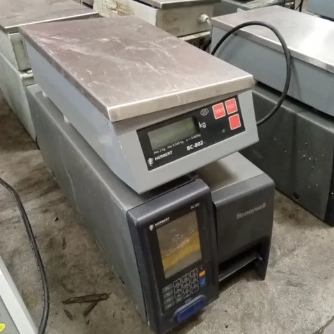 HERBERT BC-802 CHECK-WEIGHING SCALE & LABELER 