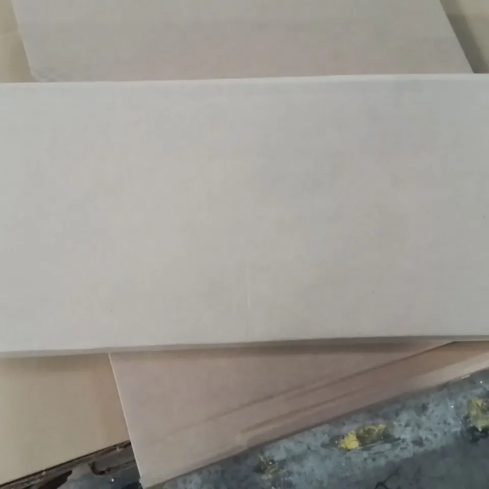 BOXED SIMPLE SHELF - HITIT