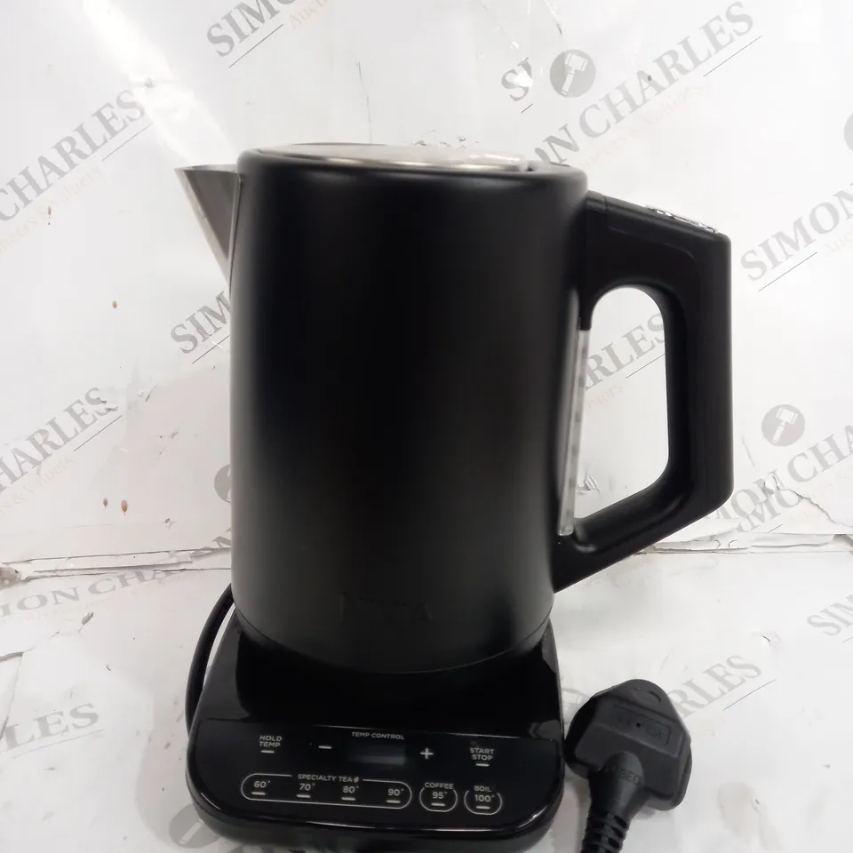NINJA PERFECT TEMPERATURE KETTLE KT200UK
