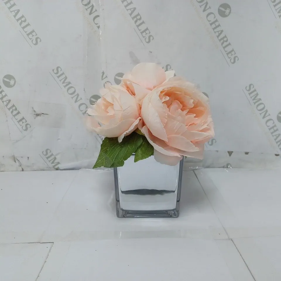 BOXED JULIEN MACDONALD PEONIES & ROSE IN PINK 