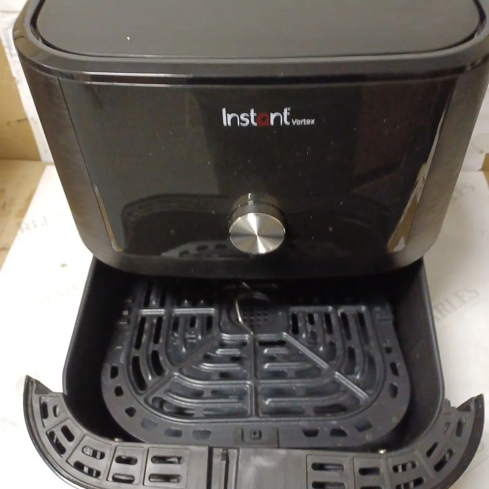 INSTANT POT VORTEX AIR FRYER