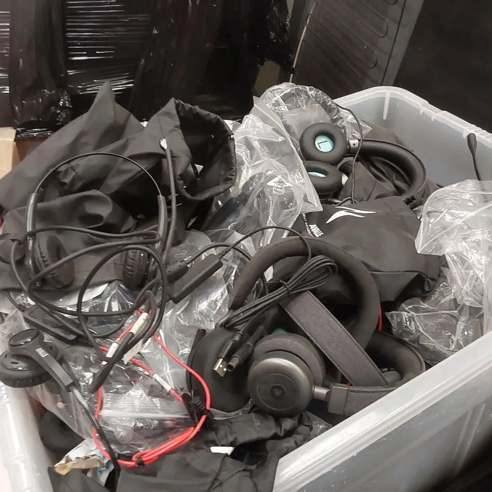 PALLET CONTAINING A LARGE ASSORTMENT OF OFFICE SUPPLIES INCLUDING: HEADSETS, PORTABLE ESPRESSO MAKERS,  FIBER OPTIC PATCH CORDS ECT