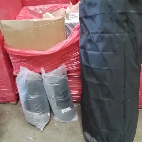 PALLET OF ASSORTED HOUSEHOLD PRODUCTS AND ITEMS TO INCLUDE;DOG BEDS,GAMING CHAIR,