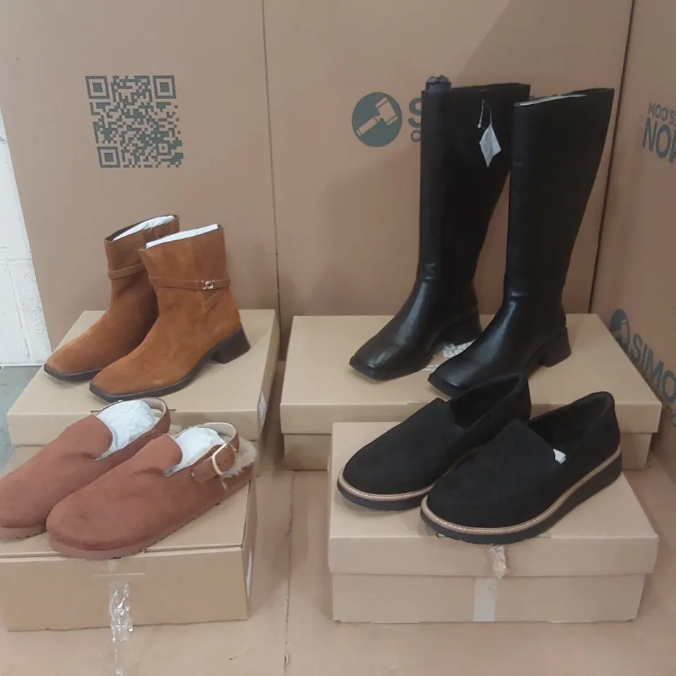 PALLET CONTAINING APPROXIMATELY 60x BRAND NEW ASSORTED DESIGNER SHOES INCLUDING: JD WILLIAMS BOOTS, SIMPLY BE BROWN FLUFFY MULES WITH BACK STRAP, JD WILLIAMS LOAFERS