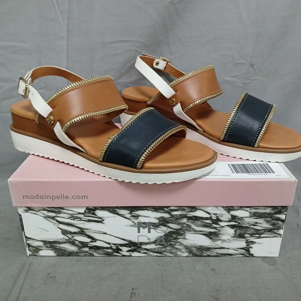 MODA IN PELLE PRUDIE SANDALS IN NAVY/TAN SIZE 6