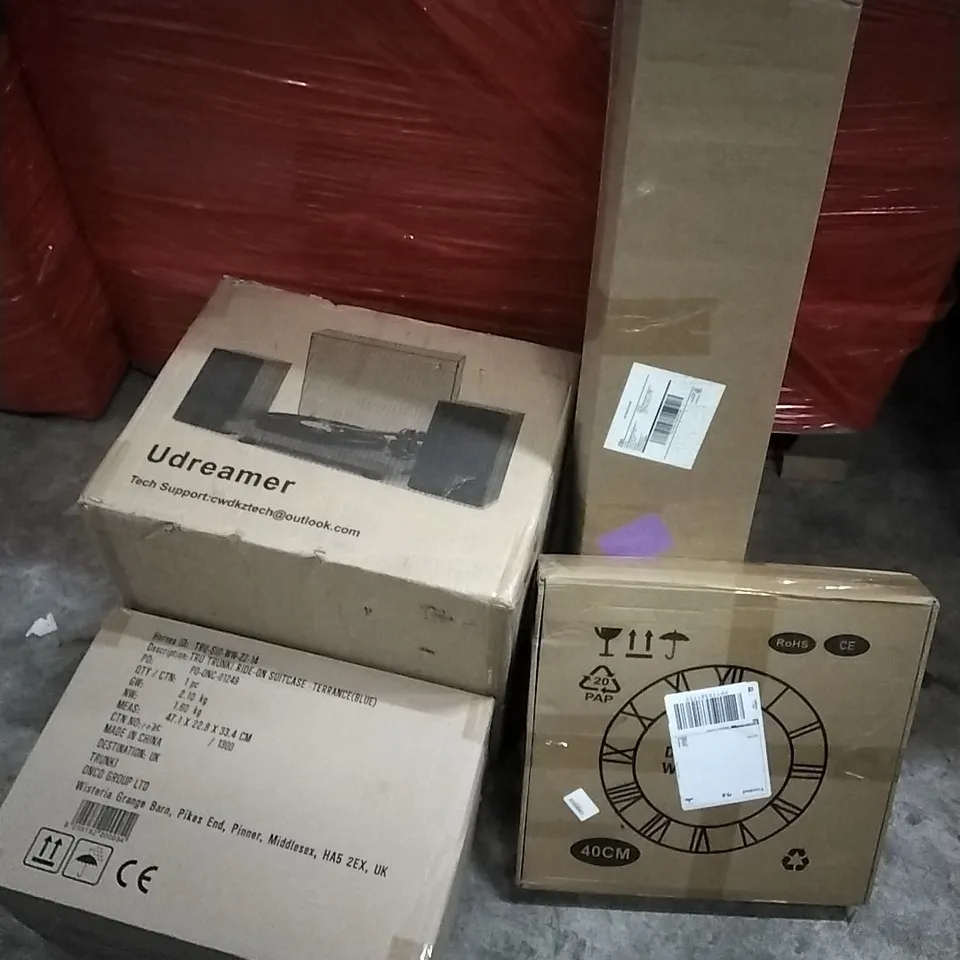 PALLET OF HOUSEHOLD ITEMS TO INCLUDE TRUNKI, UDREAMER TURNTABLE, CHRISTMAS TREE, WALL CLOCK AND OTHER ASSORTED ITEMS...