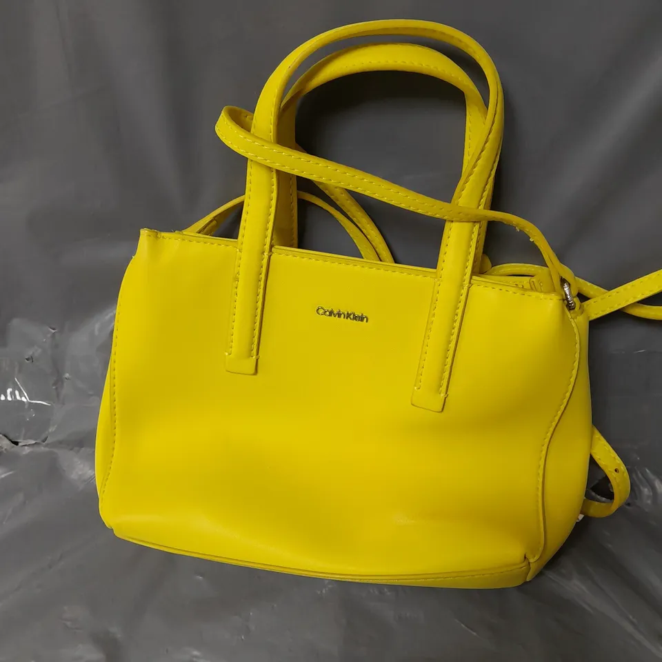 CALVIN KLEIN CROSSBODY TOTE BAG IN YELLOW