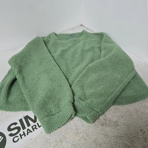 ASOS DESIGN - GREEN FLEECE (UK 20)