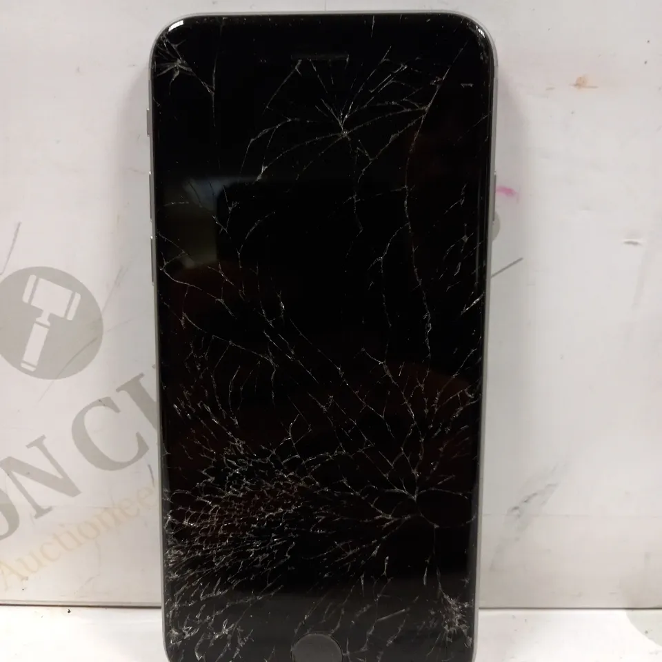 APPLE IPHONE 6S (A1688) SMARTPHONE 