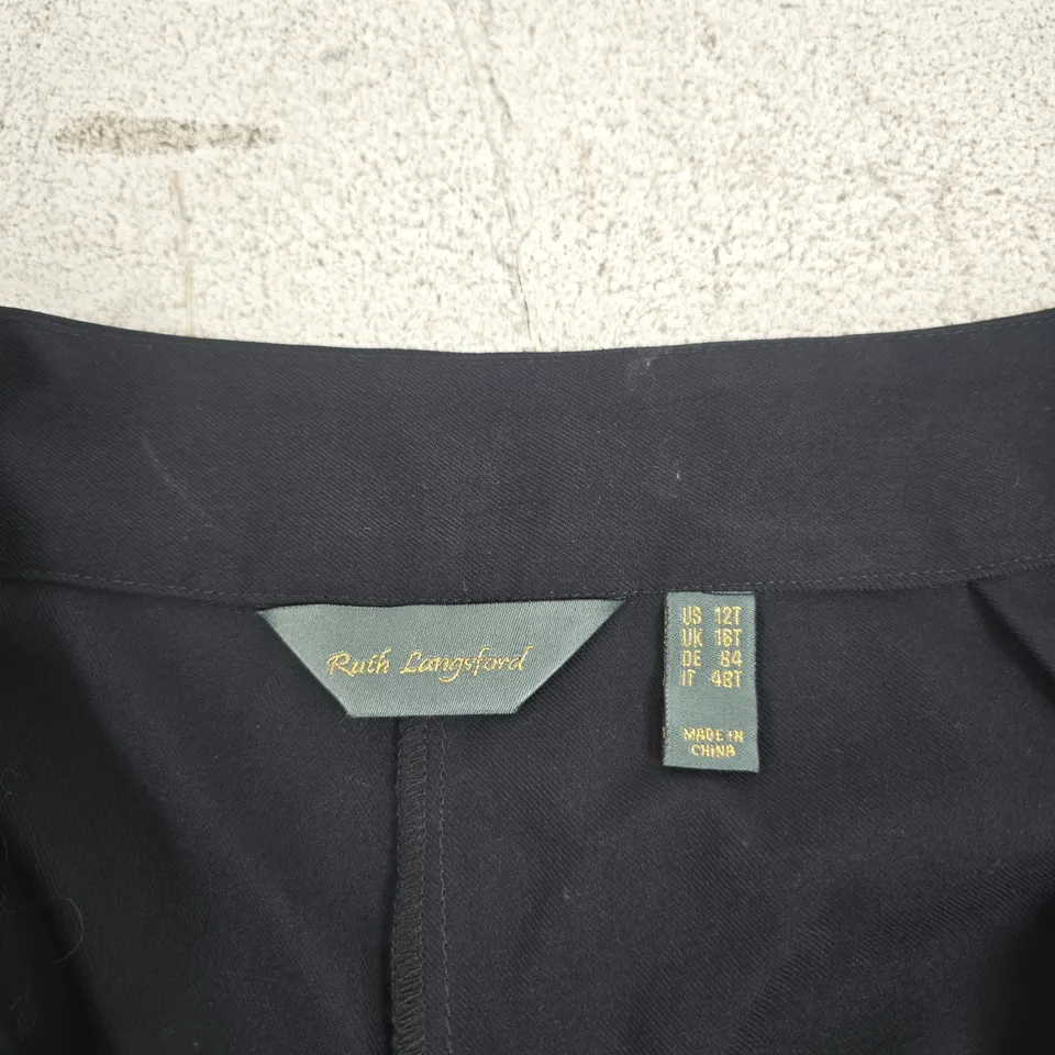RUTH LANGSFORD BLACK WIDE-LEG TROUSERS – UK 16 (US 12)