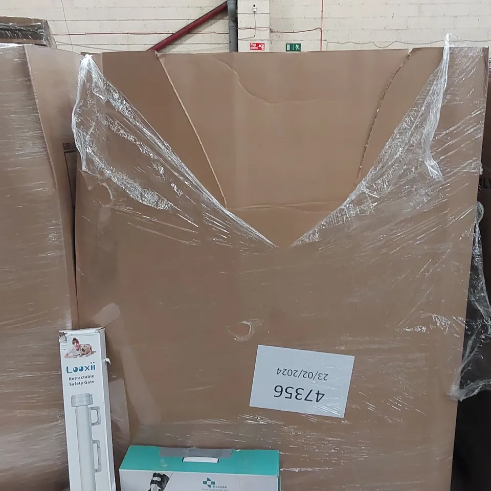 PALLET OF ASSORTED ITEMS INCLUDING: RICE COOKER, STORAGE SET, RETRACTABLE SAFETY GATE, DISH DRYING RACK, ADJUSTABLE KNEE BRACE