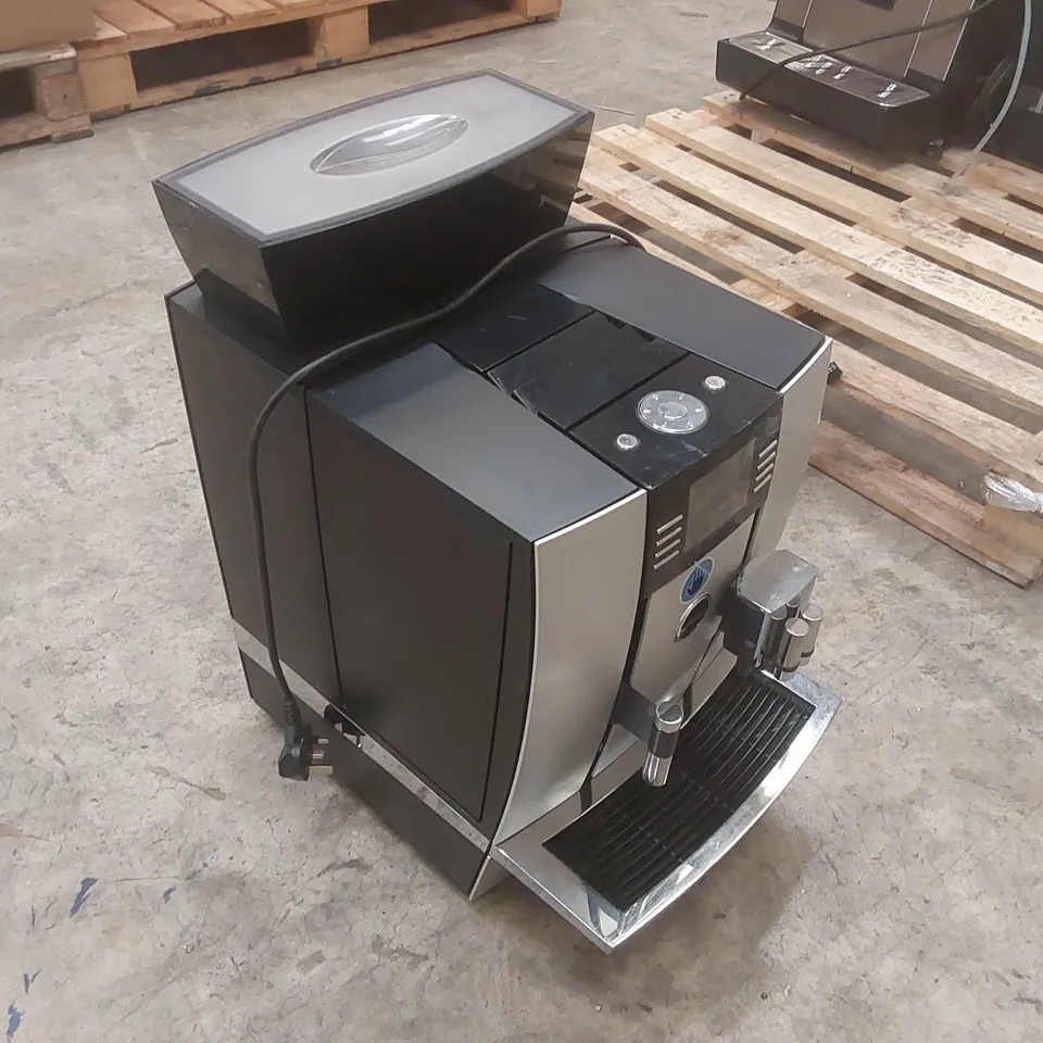 GIGA X3C PROFESSIONAL BTC COMMERCIAL COFFEE MACHINE