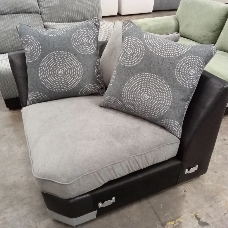 5 x ASSORTED DESIGNER SOFA PARTS AND PIECES