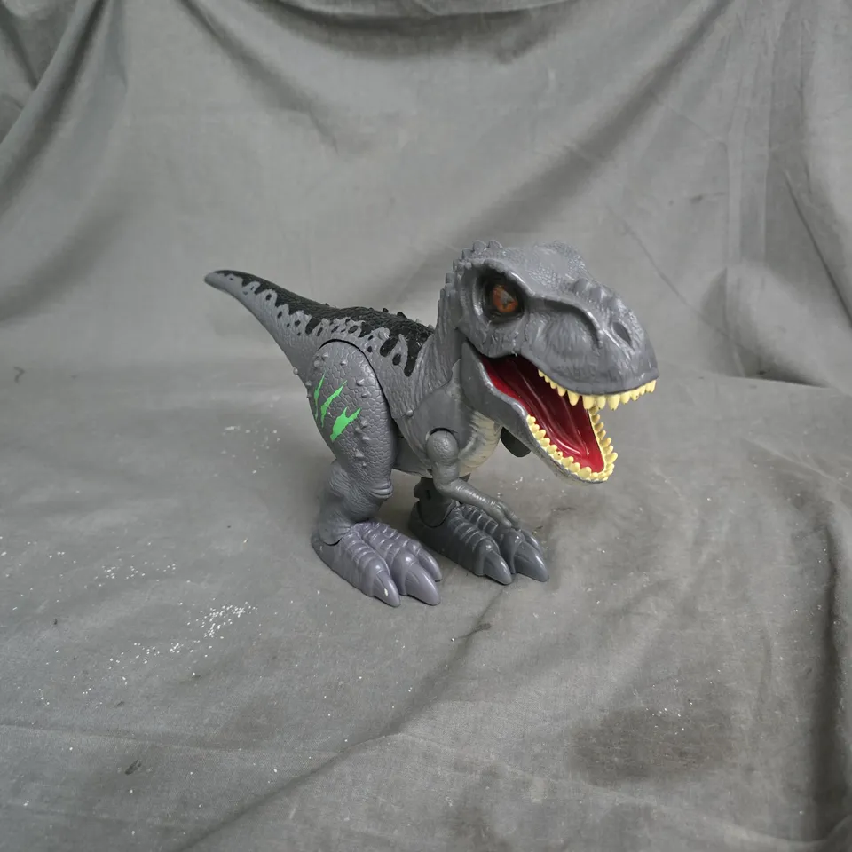 CAGE CONTAINING A LARGE QUANTITY OF KIDS TOYS AND GAMES TO INCLUDE HAPELLO MARBLE RUN, MAJORETTE CONSTRUCTION TOY FIGURES, STITCH PLUSH TOY, DINOSAUR FIGURE, HAPELLO MUSHROOM SPRINKLER ETC