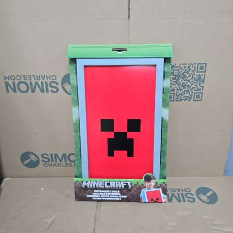 MINECRAFT CUSTOMIZABLE SHIELD – RED (TOY) – BOXED
