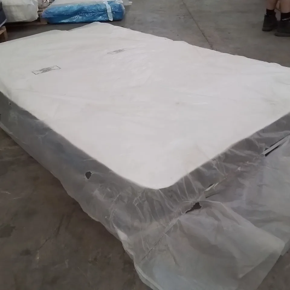 QUALITY BAGGED SMALL DOUBLE MATTRESS 