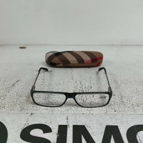 BURBERRY EYEWEAR BY SAFILO EYEGLASSES β BLACK RECTANGULAR FRAME