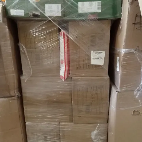 PALLET CONTAINING A LARGE QUANTITY OF CUSHIONS