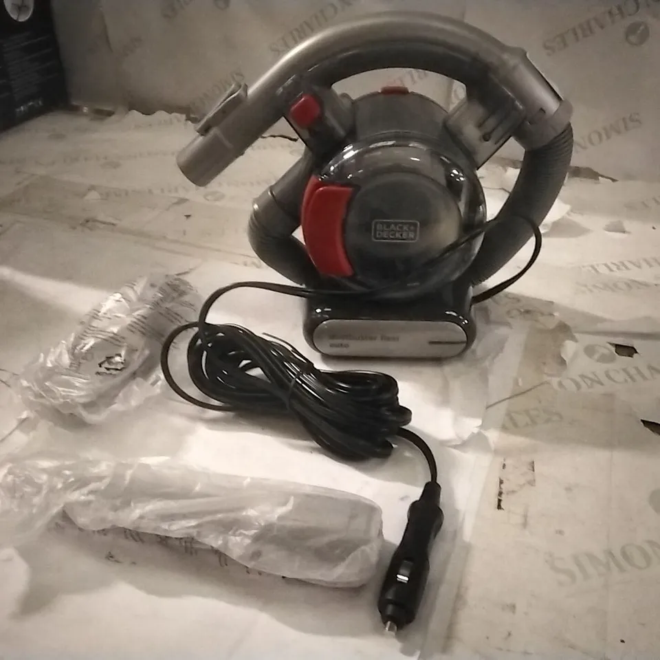BOXED BLACK & DECKER DUSTBUSTER 