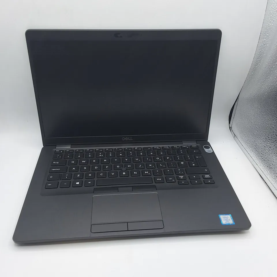 UNBOXED DELL LATITUDE 5400 INTEL I-5 VPRO 8TH GEN LAPTOP IN BLACK - P98G