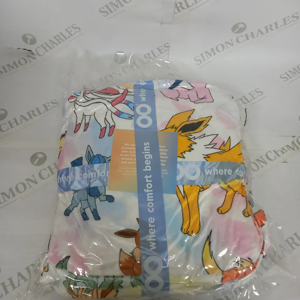 OODIE HOODED OVERSIZED BLANKET - POKEMON PATTERN