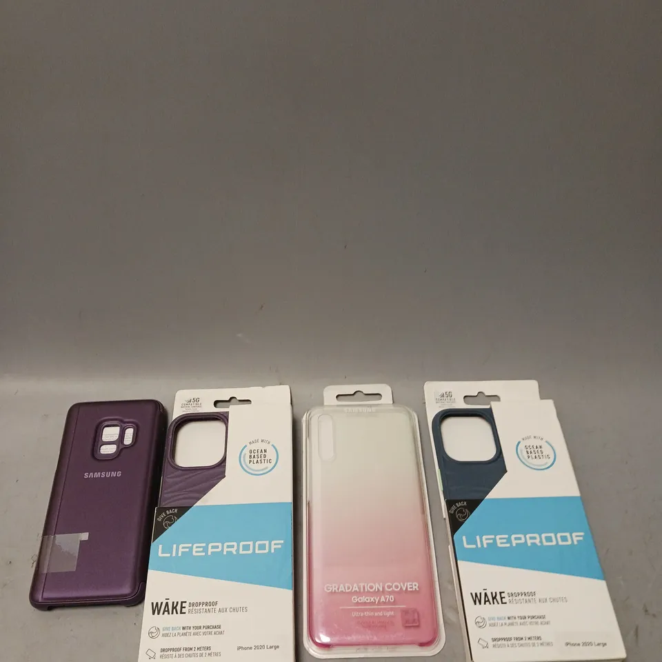 BOXED LOT OF APPROX 30 MOBILE PHONE CASES FOR SAMSUNG AND IPHONE