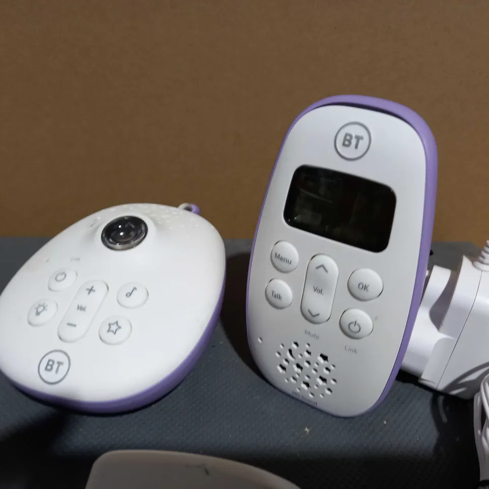 BT DIGITAL AUDIO BABY MONITOR 450 LIGHTSHOW, HD SOUND, LULLABIES, TWO WAY TALKBACK, NIGHT LIGHT