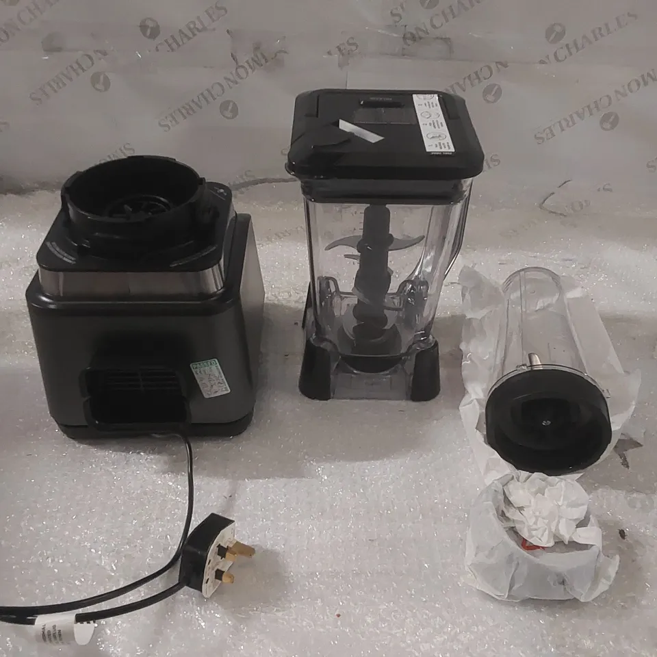 BOXED NINJA 2-IN-1 2.1L BLENDER