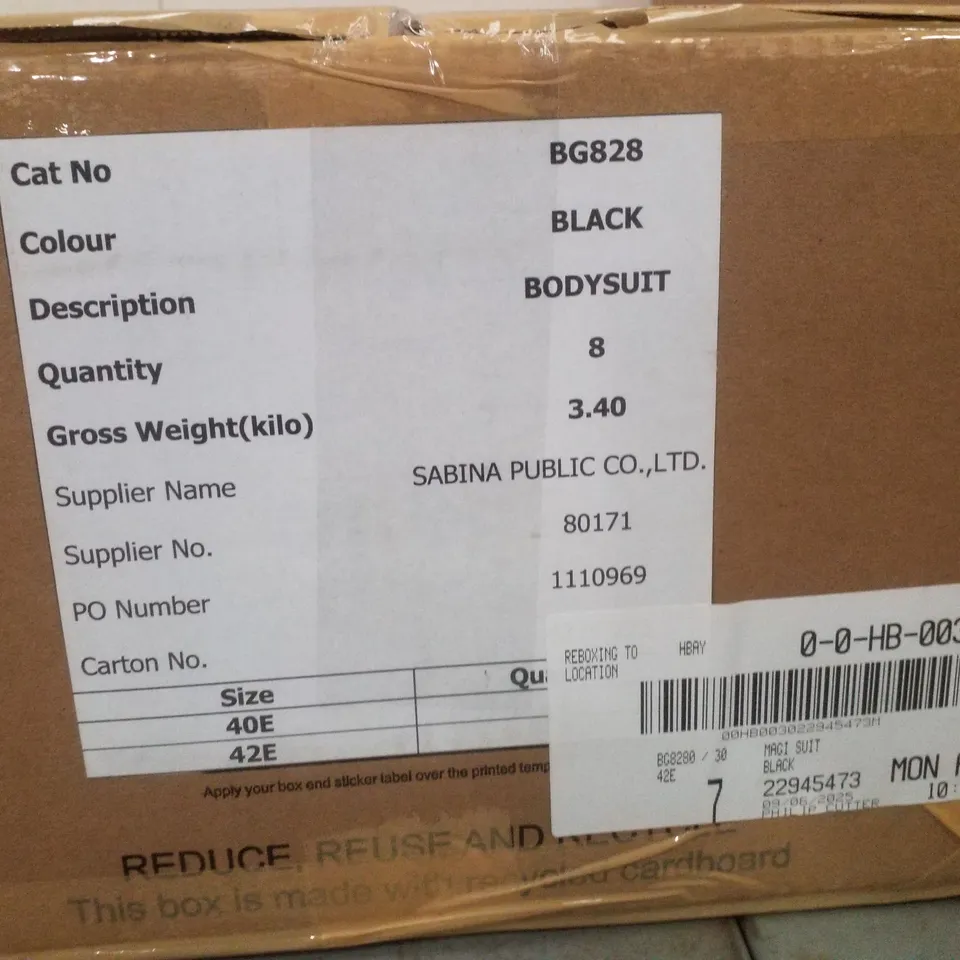 BOX CONTAINING APPROXIMATELY 7 BRAND NEW MAGISCULPT BLACK BODYSUITS - SIZE 42E