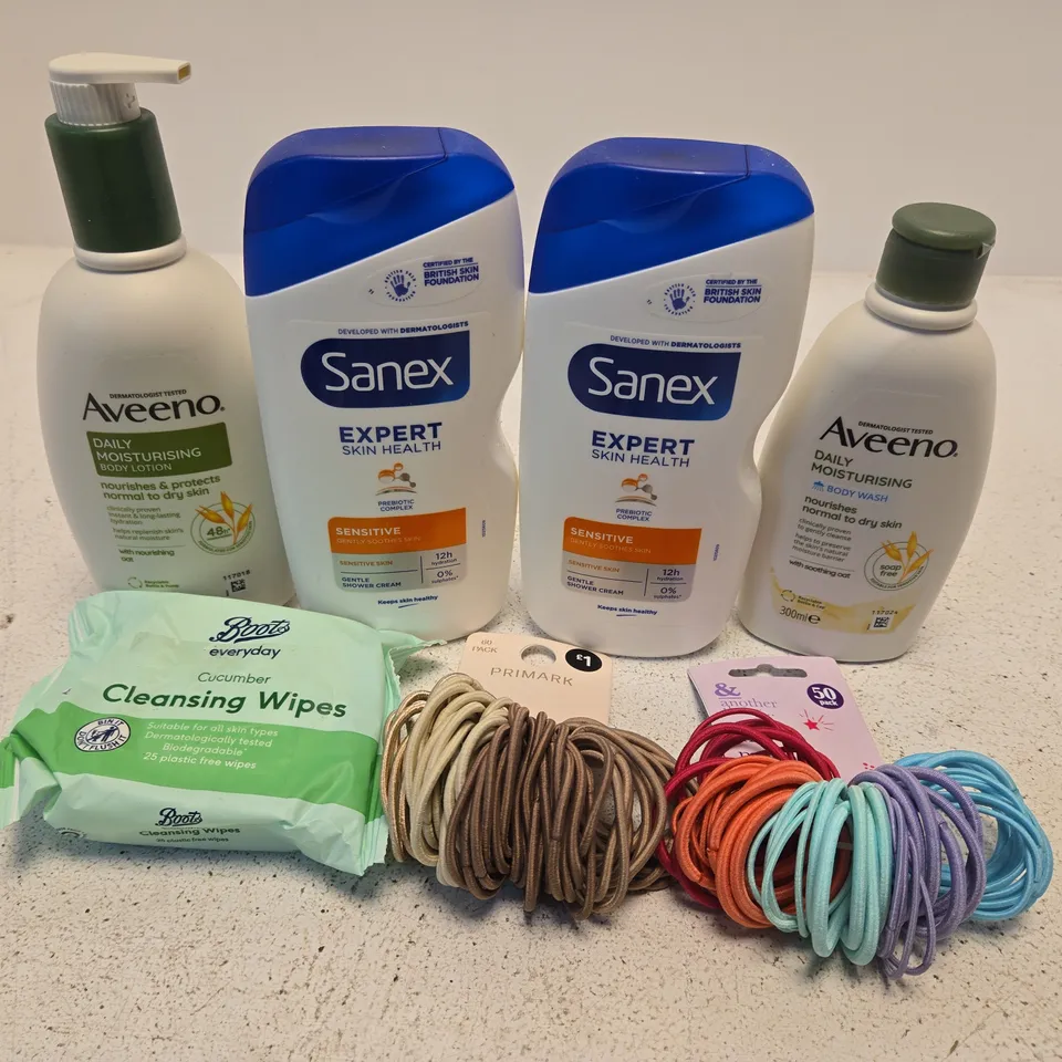 APPROX 12 ASSORTED BEAUTY PRODUCTS TO INCLUDE AVEENO BODY LOTION, SANEX SHOWER CREAM, AVEENO BODY WASH, ETC 