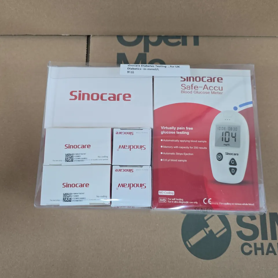 SINOCARE SAFE-ACCU BLOOD GLUCOSE METER KIT WITH TEST STRIPS & STERILE LANCETS 