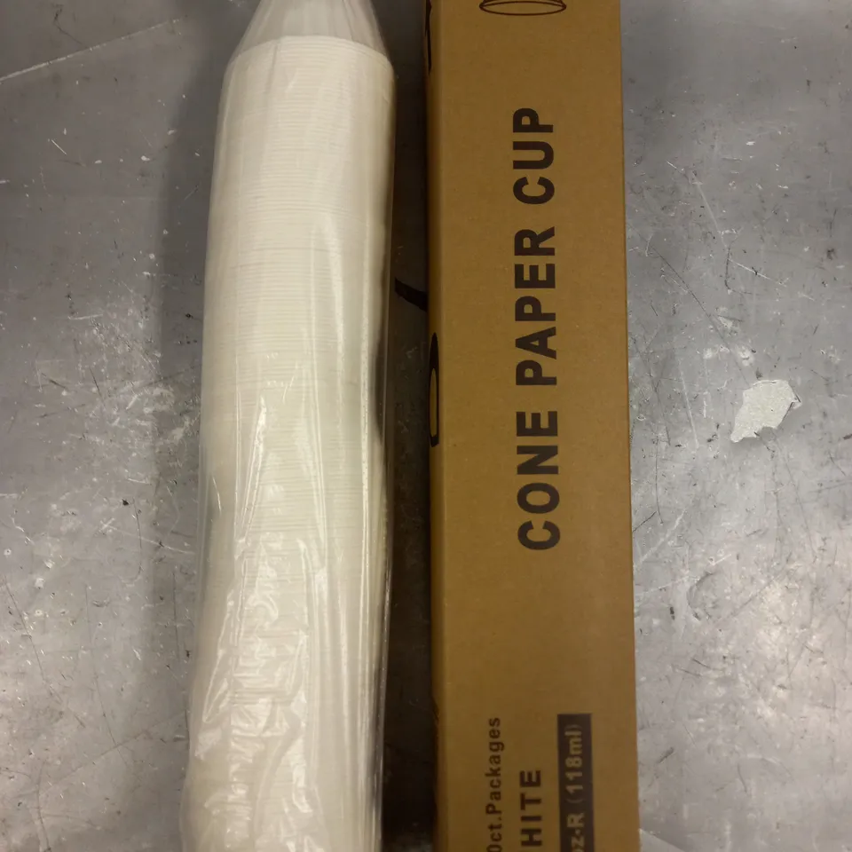 BOXED SEALED CR204-US CONE PAPER CUPS IN WHITE - 25 X 200 PACK