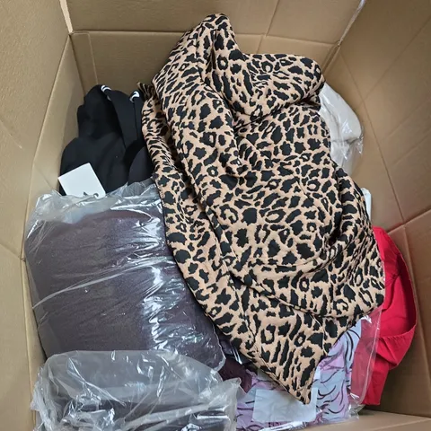 LARGE BOX OF APPROXIMATELY 25 ASSORTED CLOTHING ITEMS IN VARIOUS COLOURS, STYLES AND SIZES - COLLECTION ONLY